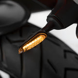 Coppia di indicatori di direzione a led dinamici posteriori HYPERMOTARD  Codice 96680971BA