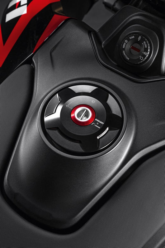 Tappo serbatoio in alluminio dal pieno HYPERMOTARD 698 Codice 97780171AA
