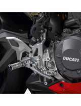 Pedane pilota regolabili in alluminio PANIGALE V2 Codice 96282121AA